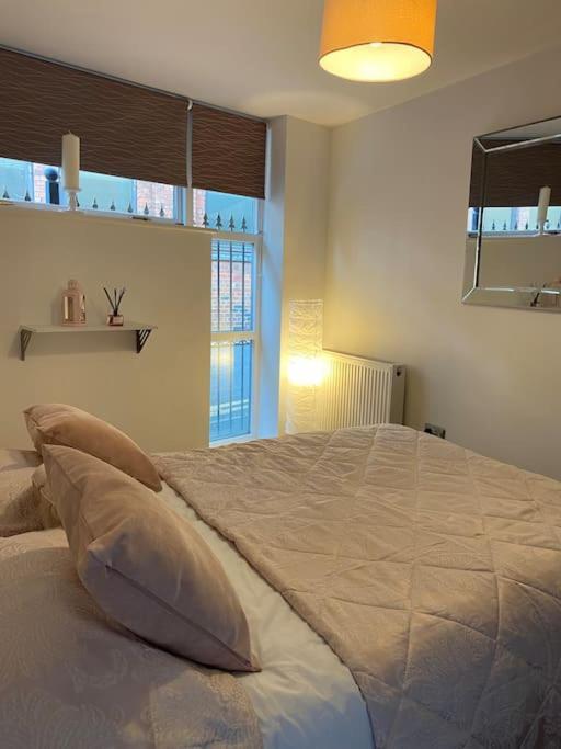 Central Leeds Townhouse With Private Roof Garden Sleeps 4 Luaran gambar