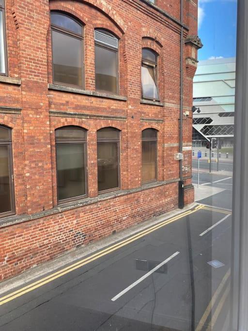 Central Leeds Townhouse With Private Roof Garden Sleeps 4 Luaran gambar